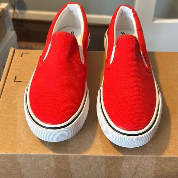 Emma Low-Top‎ Canvas Slip Ons Women's Fashion Sneakers. Red. Size 8. - Picture 2 of 10